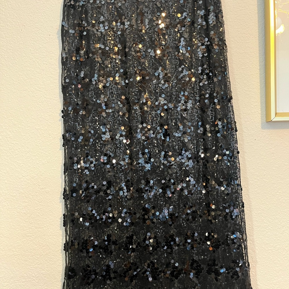 Black lace and sequence shawl 22 inches X 61 inches - Picture 6 of 6